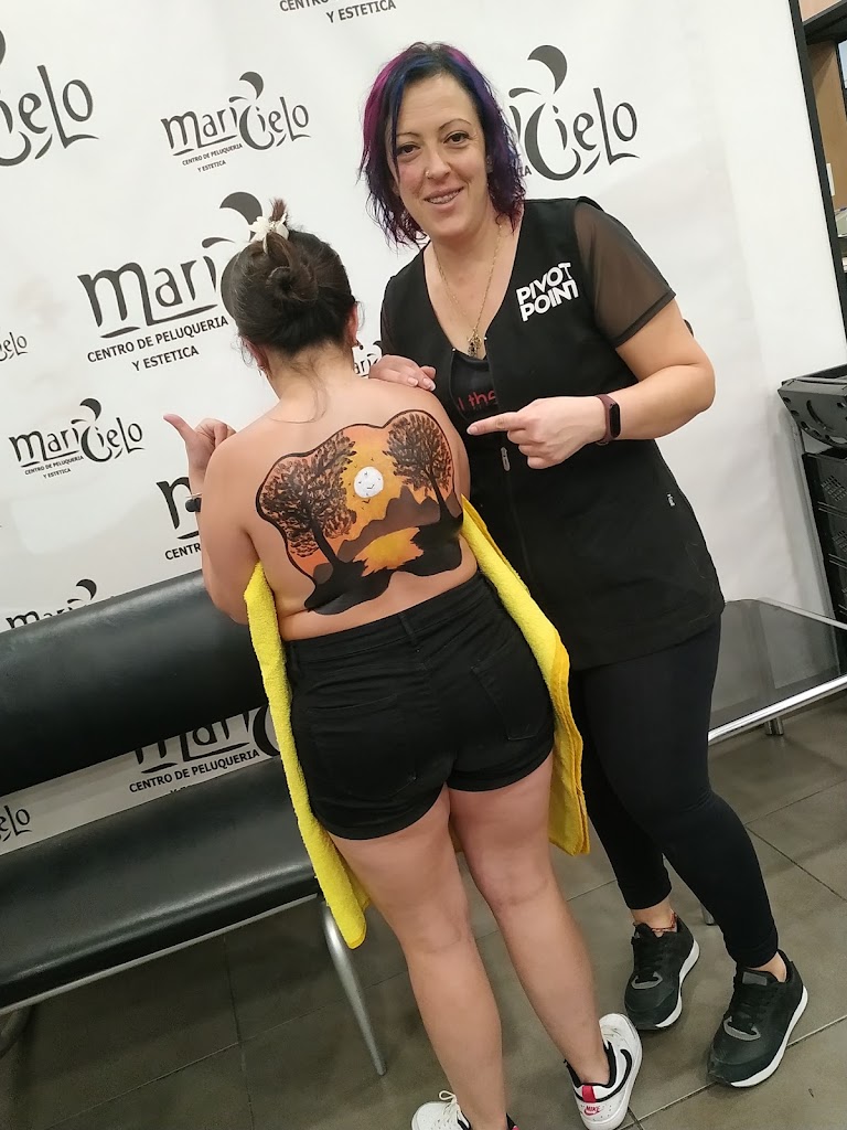Academia Peluqueria Maricielo — Peinado