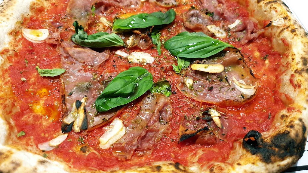 Pizzeria 500 Grados — Pizza