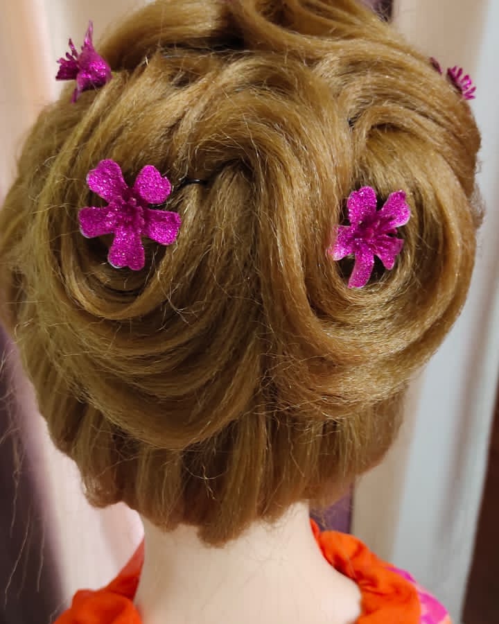 The Beauty Lounge By Manisha Makeover