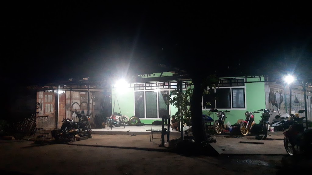 BENGKEL MOMO