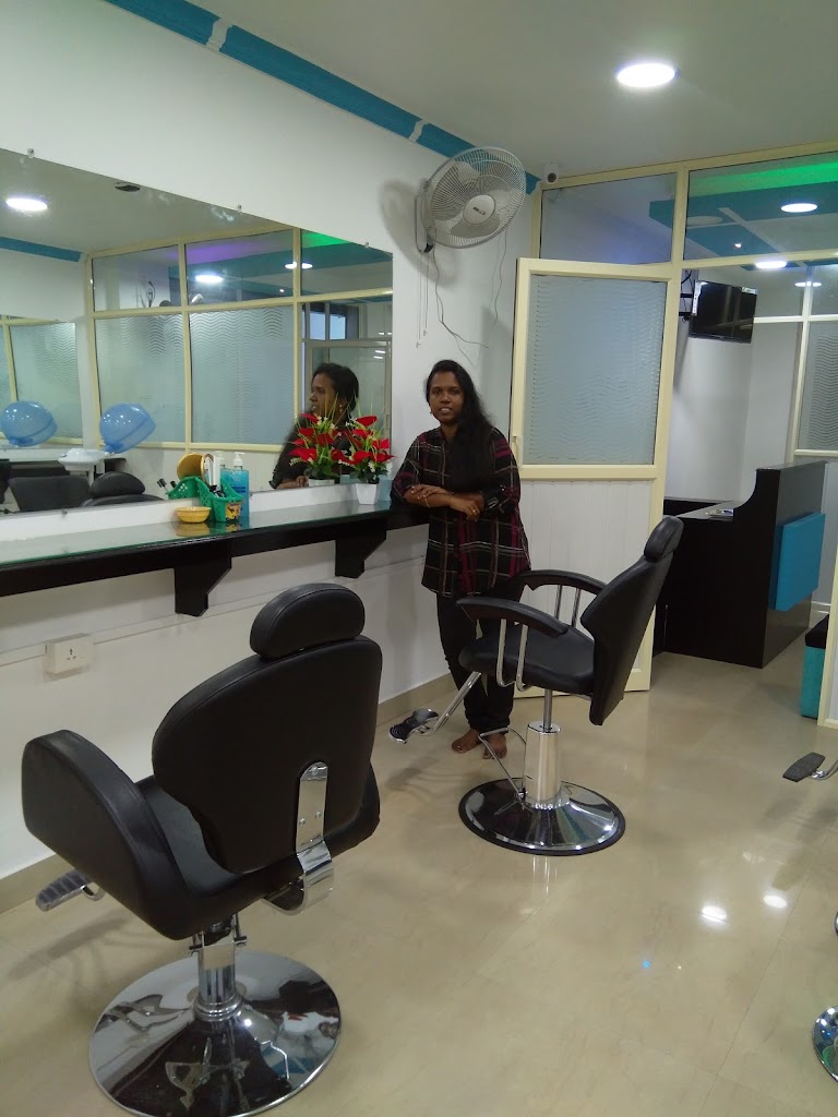 Smile Beauty Parlour