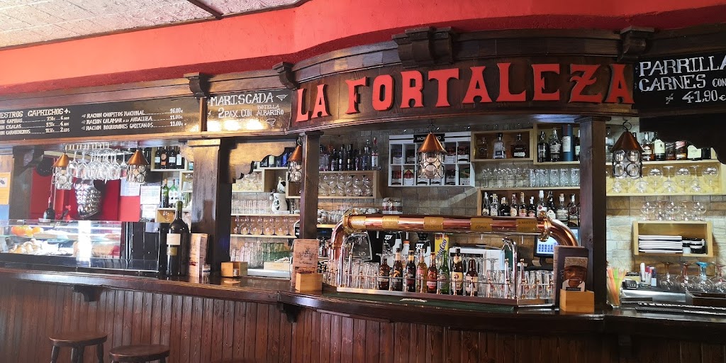 Restaurante La Fortaleza de los amigos — Ambiente