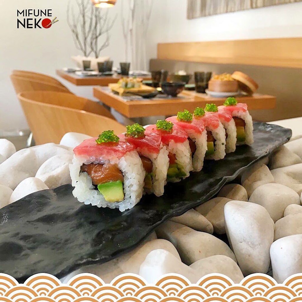 Mifune Neko — Comida y bebida