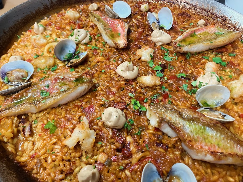 Restaurante La Casa del Parque — Comida y bebida