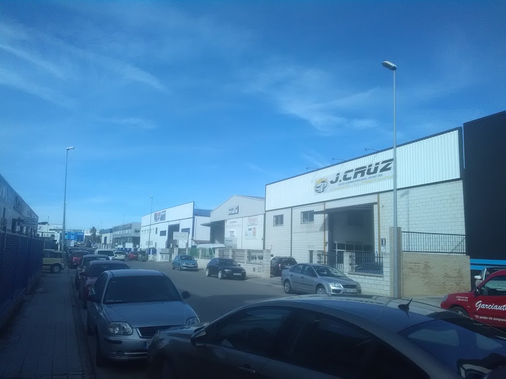 Chapa y pintura. Centro de Reparaciones Ubeda — Del propietario