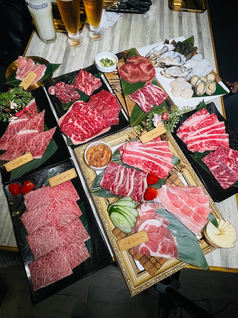 武賀甲頂級燒肉吃到飽 的照片