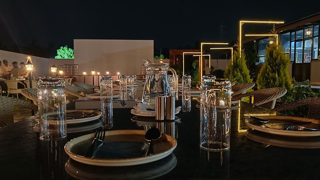 Kahaani The Food Journey Near Glass House Shamanur Daavanagere