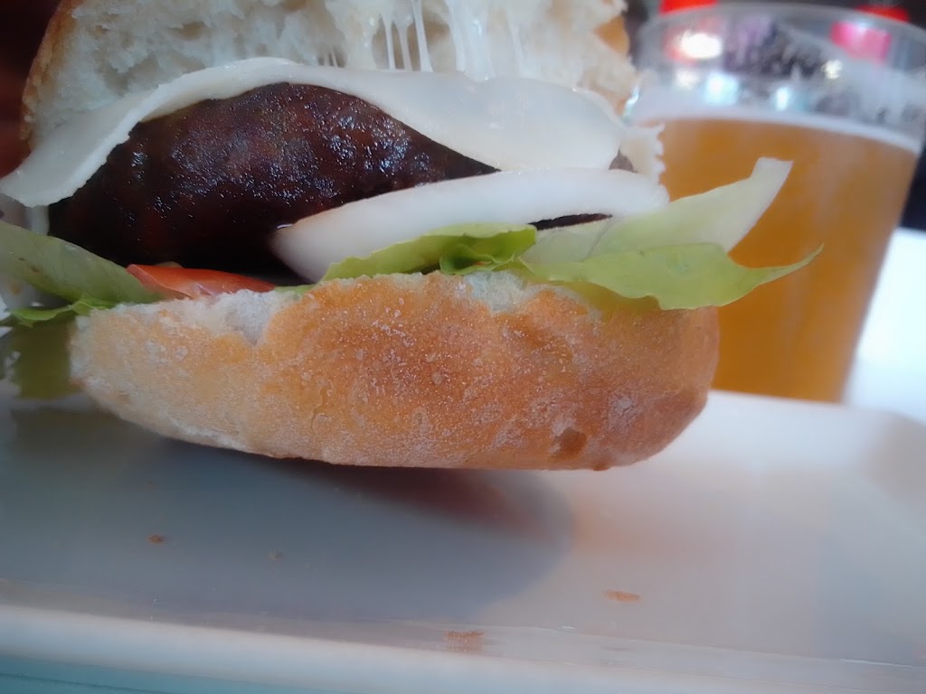 Cafe Restaurante Tribuna — Comida y bebida