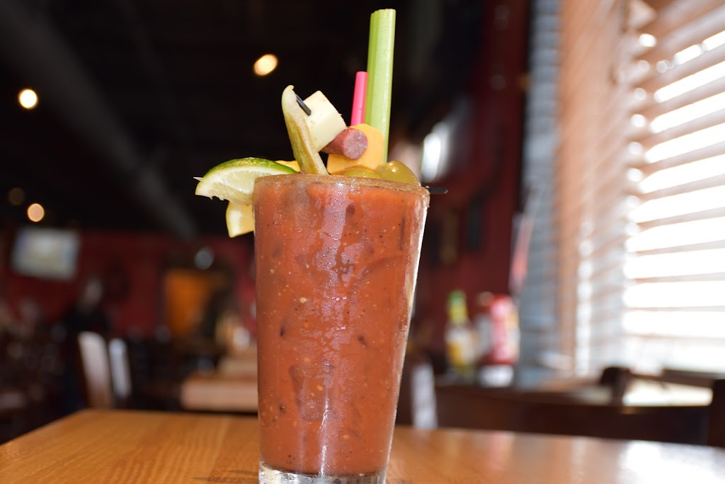  Lucky Star Pub & Eatery