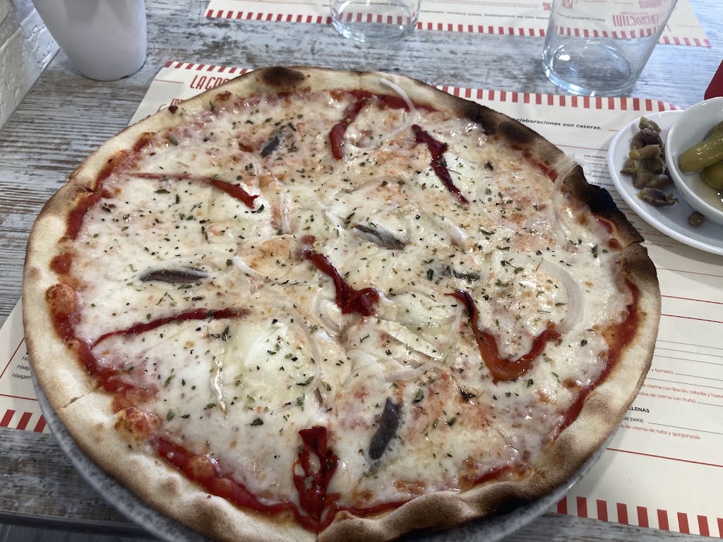 La Crostini — Comida y bebida