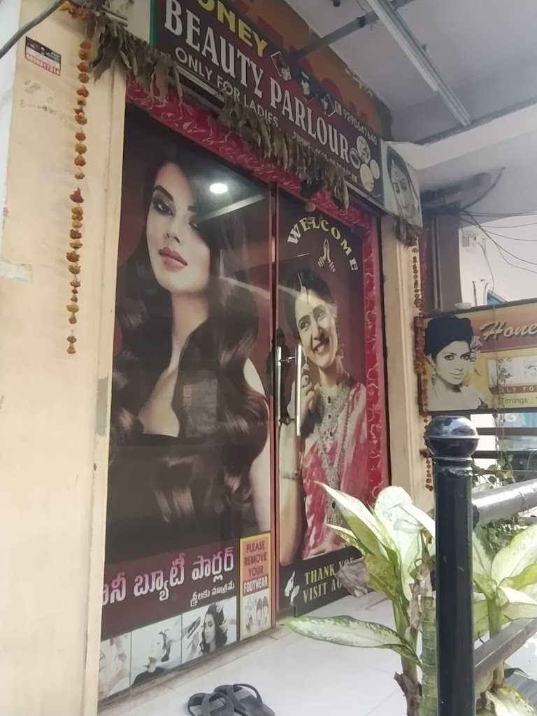 Honey Beauty Parlour