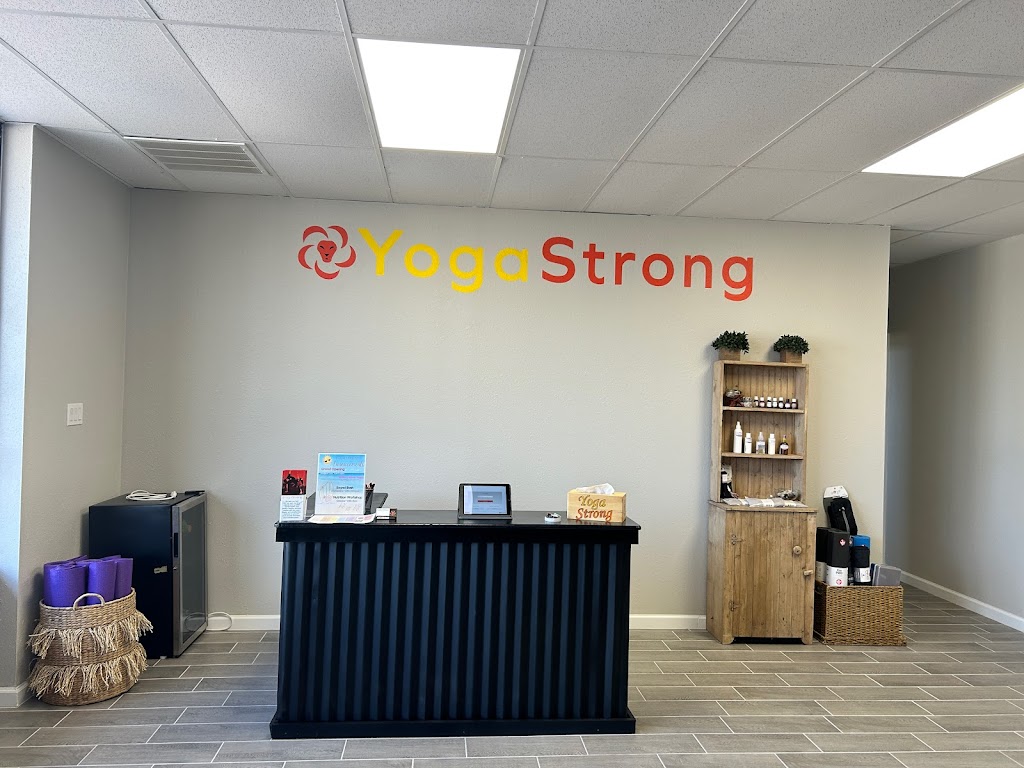  YogaStrong - Yoga & Fitness studio in Deer Park, Tx specializing in chronic pain, mental health, & weight loss.