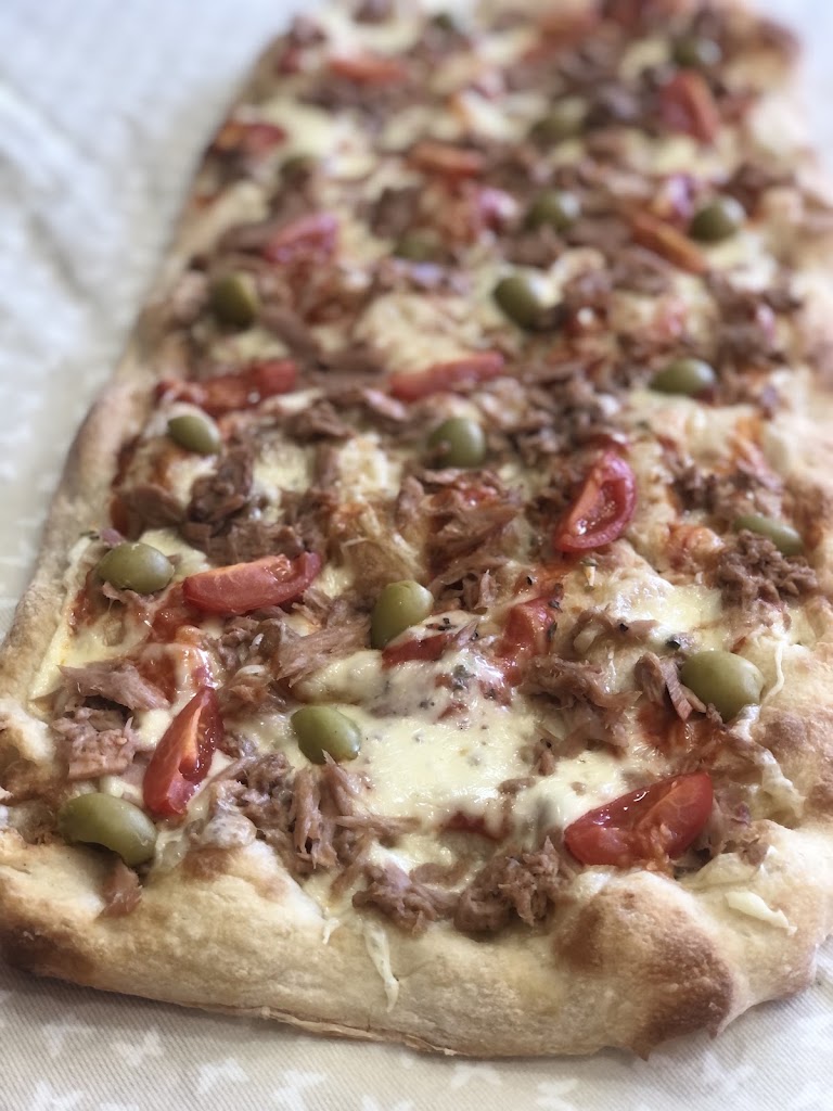Panaderia El Carmen — Pizza