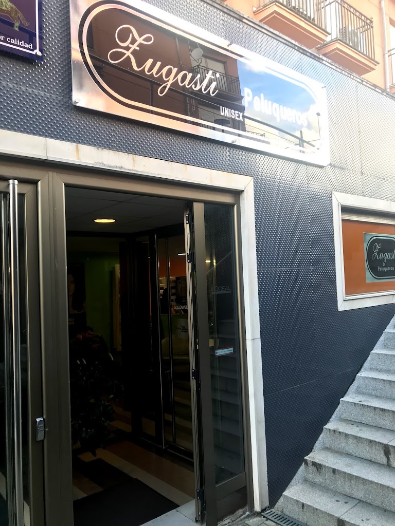 Zugasti Peluqueros — Exterior