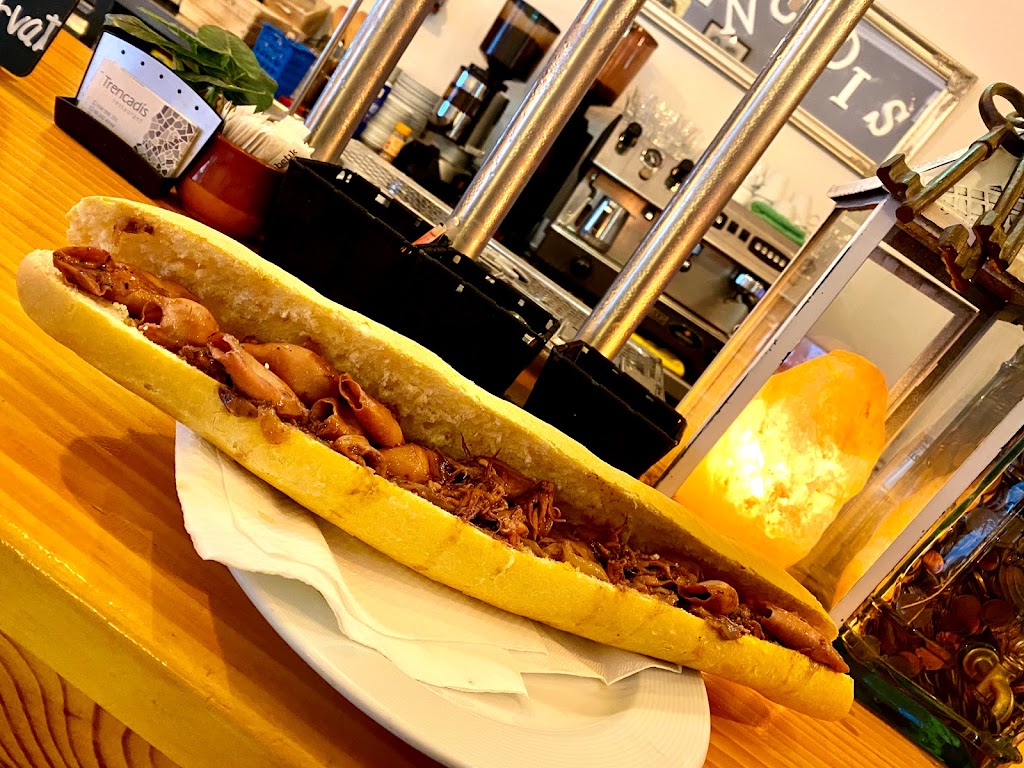 Cafe - Restaurant Trencadis — Comida y bebida