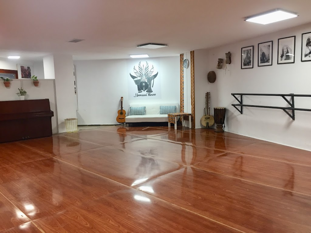 Estudio de danza africana Hermanos Thioune