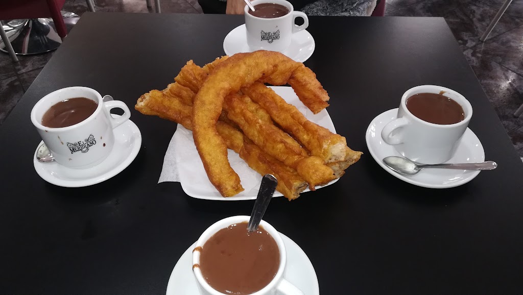 Churreria Mare Nostrum — Comida y bebida