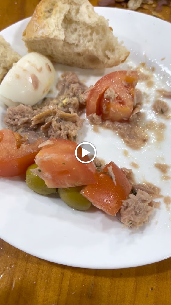 Bar Restaurante Asador Hostalers — Videos