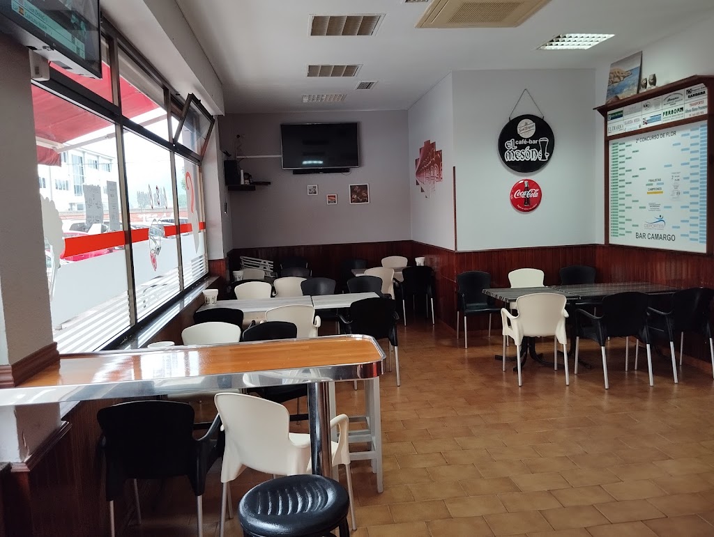 BAR CAMARGO — Ambiente