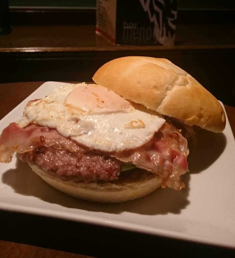 Menoyo — Comida y bebida