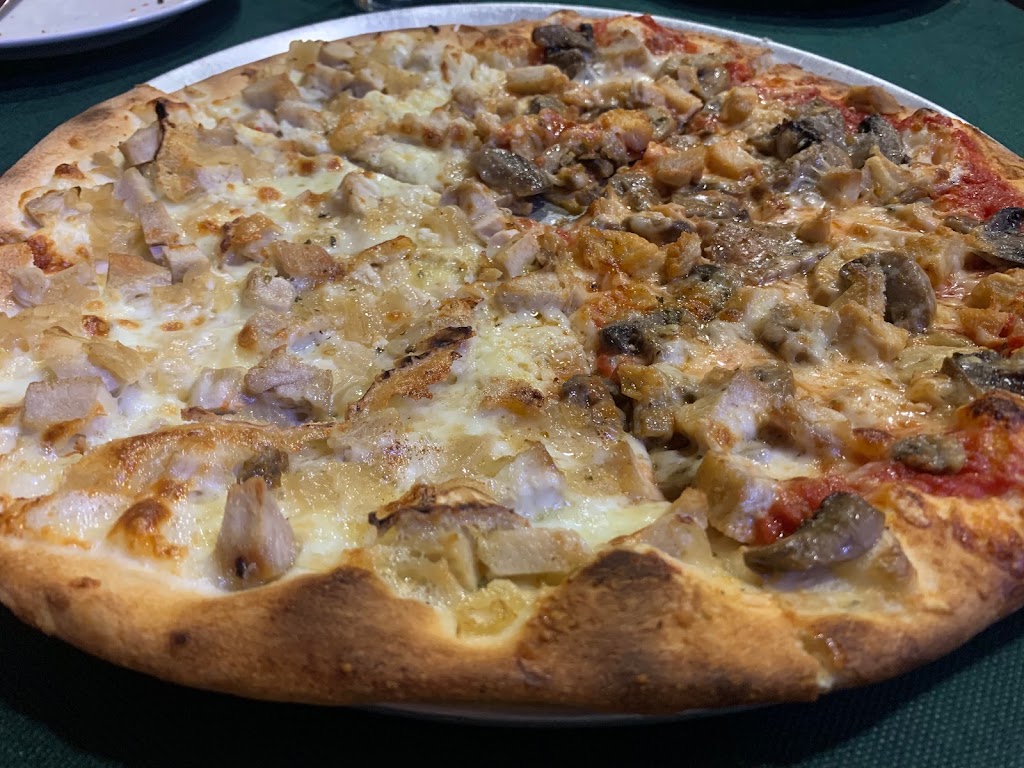 Restaurante Mamma Mia — Pizza
