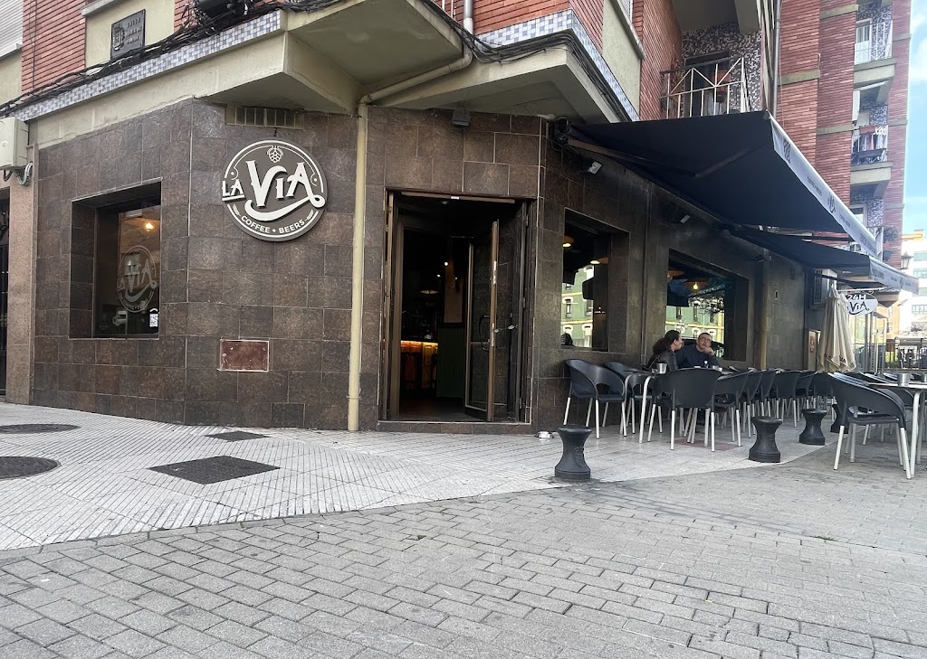 La Via Coffee&Beers — Del propietario