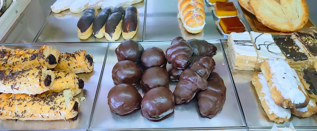 Panaderia Fernando Damian — Pastel