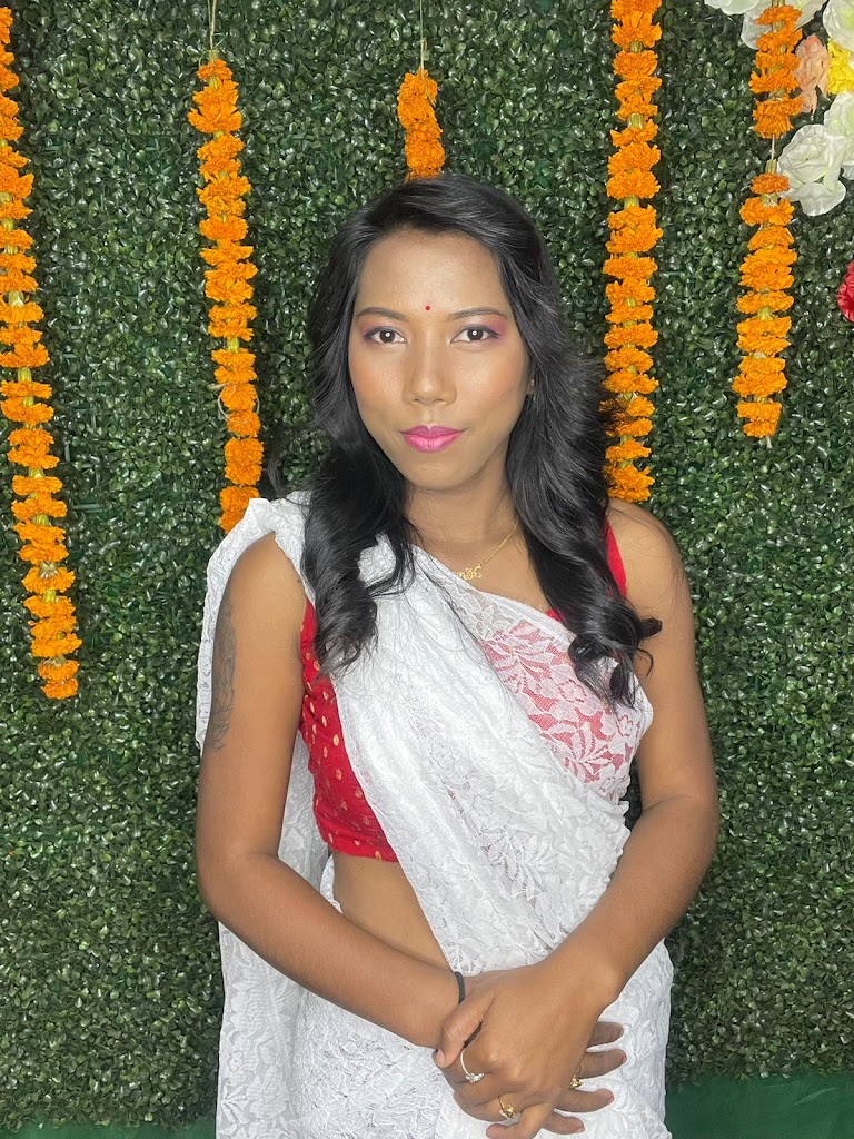 Hima S Glamour Beauty Parlour Makeup Academy