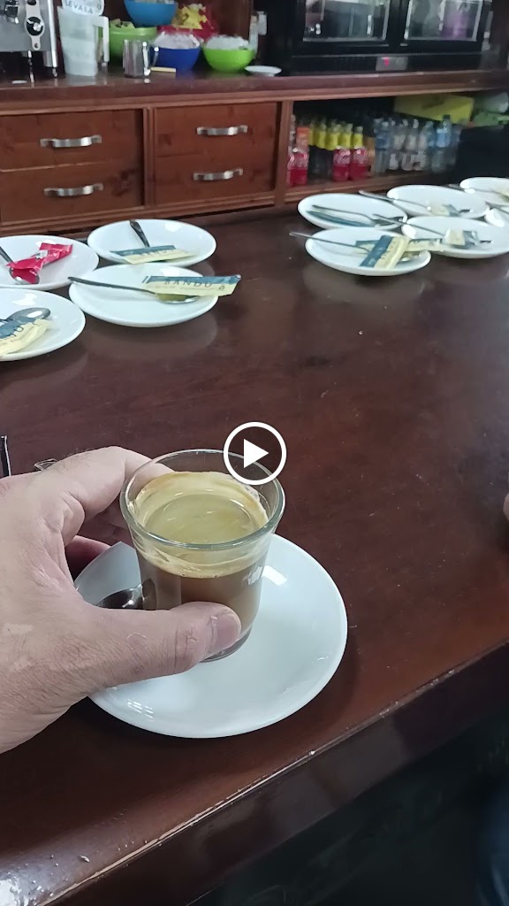 Restaurante Cafe Bar El Poligono — Videos