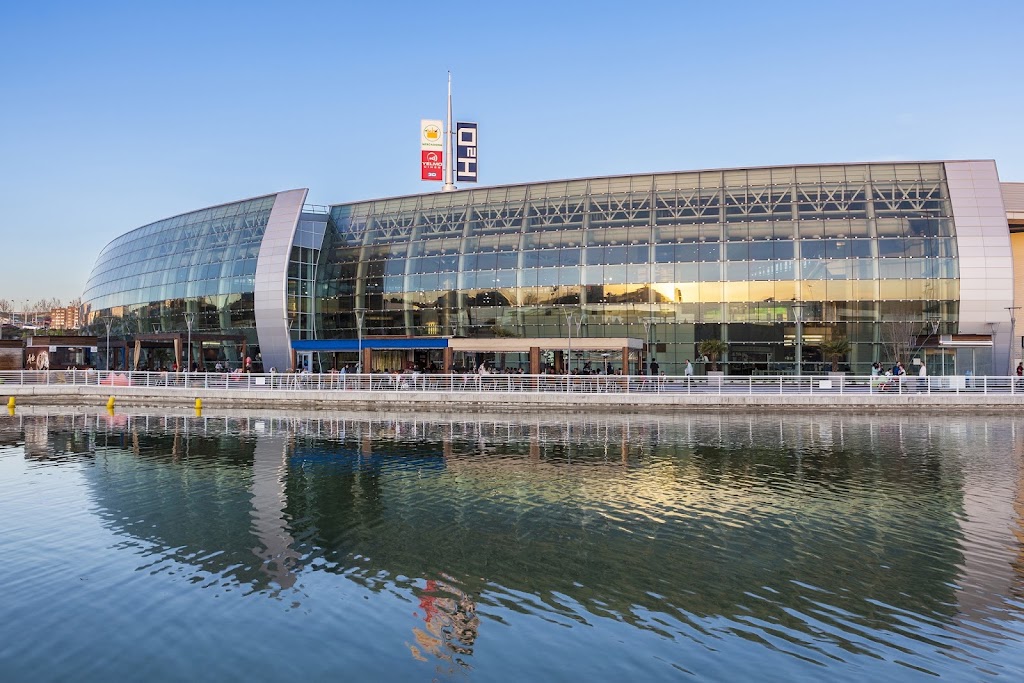 H2O Centro Comercial — Del propietario