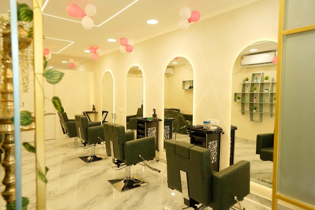 Luxe Family Salon