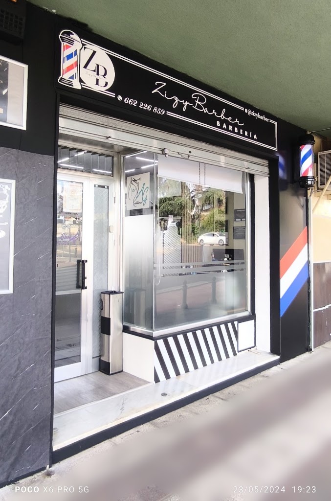 Ana Guzman — Exterior