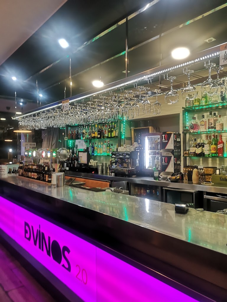 Dvinos 2.0 Avila — Ambiente