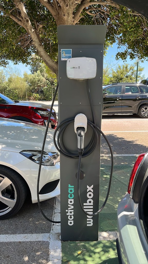 Punto de carga Activacharge