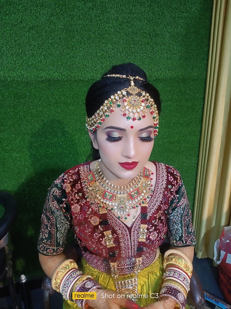 Perfect Beauty Parlour