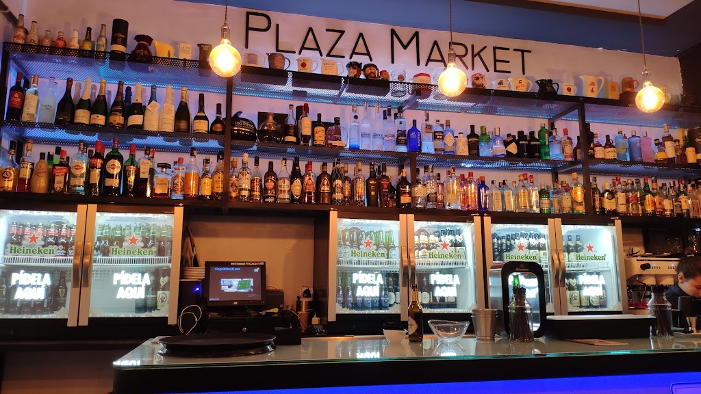 Plaza Market