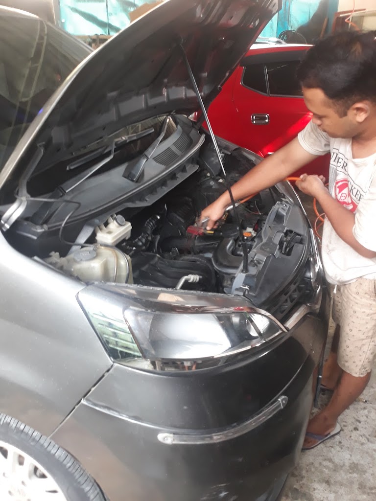 Bengkel Family Motor