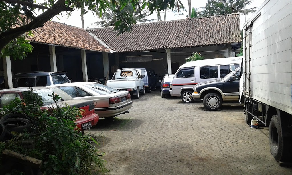 Bengkel & Toko Spare part "TIGA BERSAUDARA"