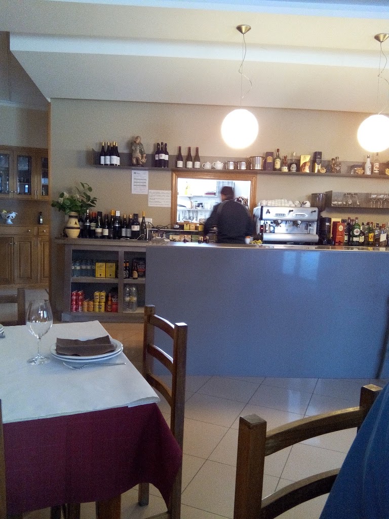 Restaurante Hotel Los Tulipanes — Ambiente