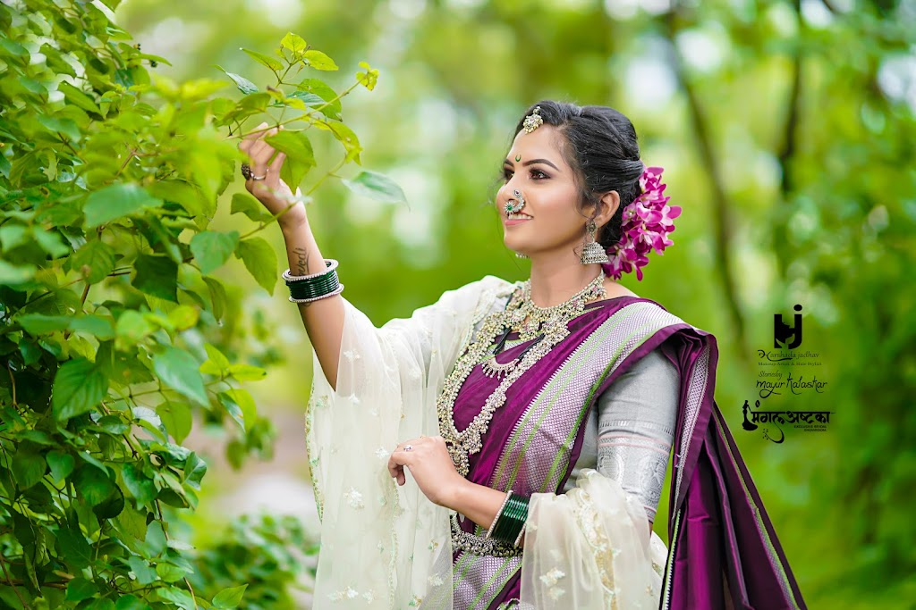 Bridal Makeup Artist In Satara Harshada Jadhav Makeup Studio Academy