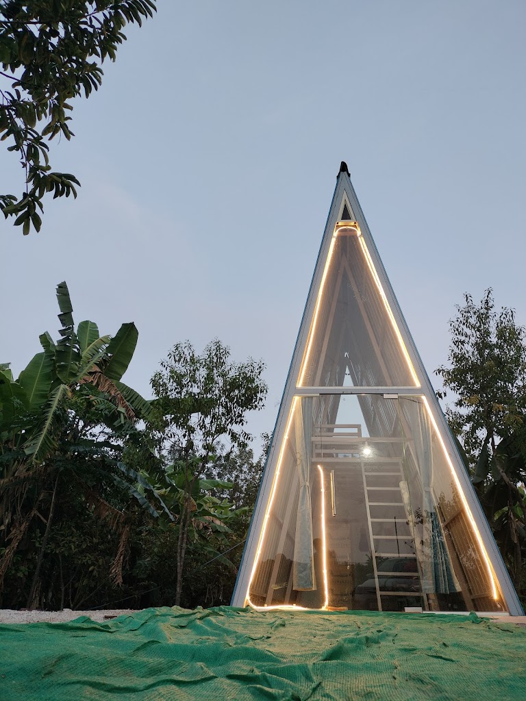 SNS ORGANIC FARM STAY | Fire Camping | Eco-friendly| Animal interaction | Family-friendly | Nearby Isha| Near Bangaluru