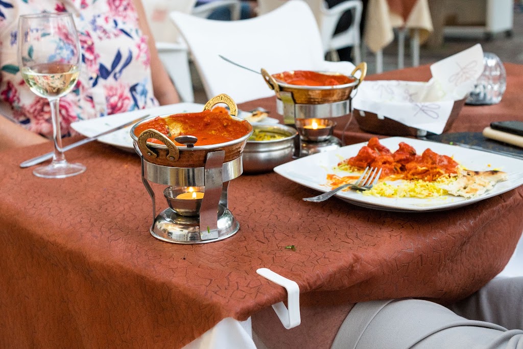 King of Curries — Comida y bebida