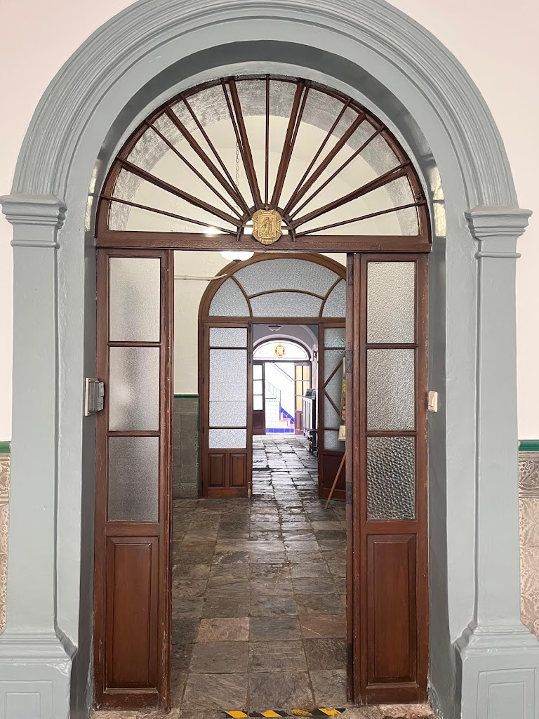 Colegio Concertado de ensenanza Santo Angel — Del propietario