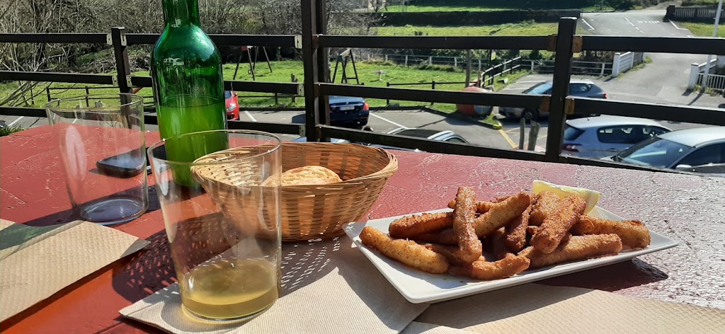 Restaurante-Parrilla La Vina — Comida y bebida