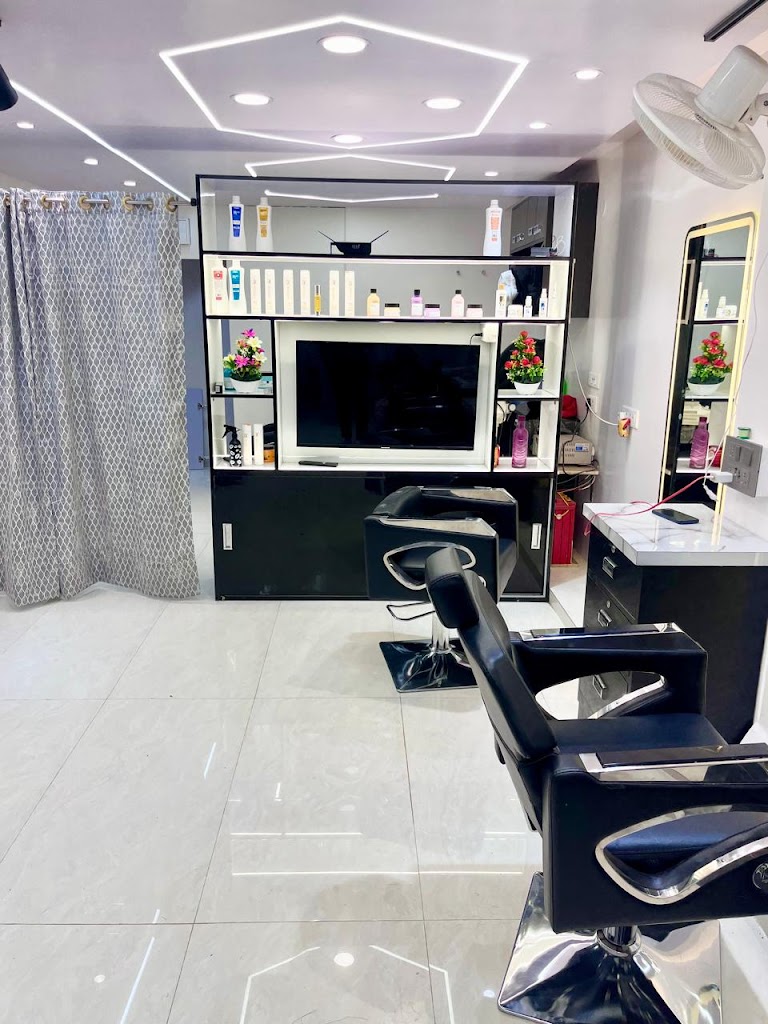 Pearl Beauty Parlour