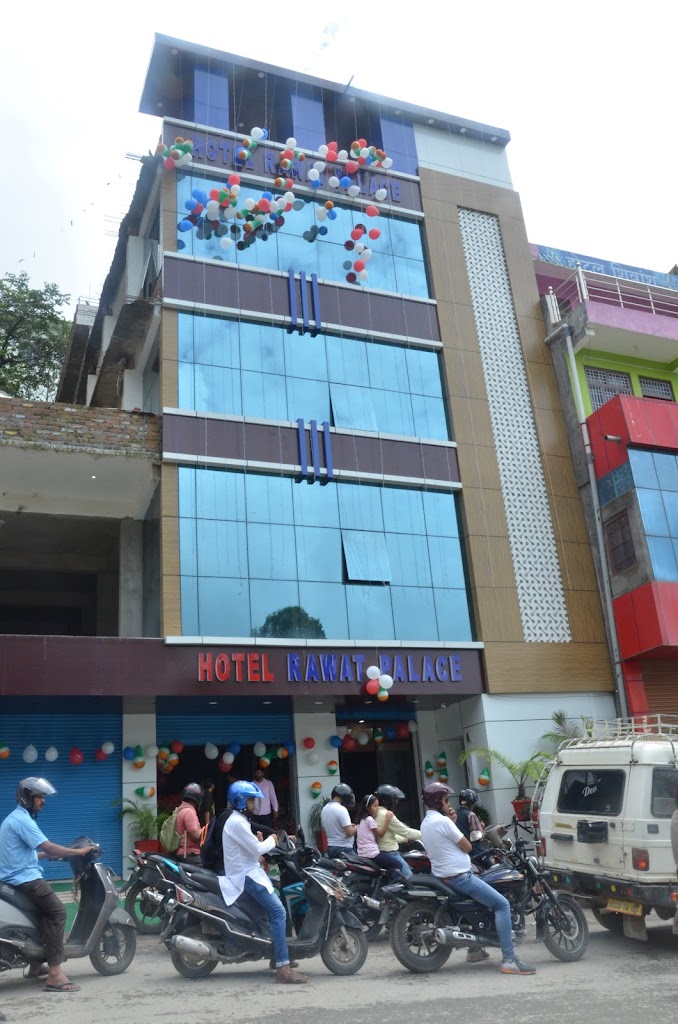 Hotel Rawat Palace