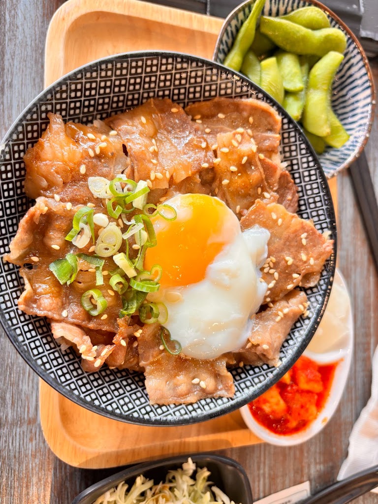 樂飯樂販斗六店 | 木盆沙拉 丼飯 | 人氣景點餐廳 雲林美食 斗六美食 聚餐推薦 的照片