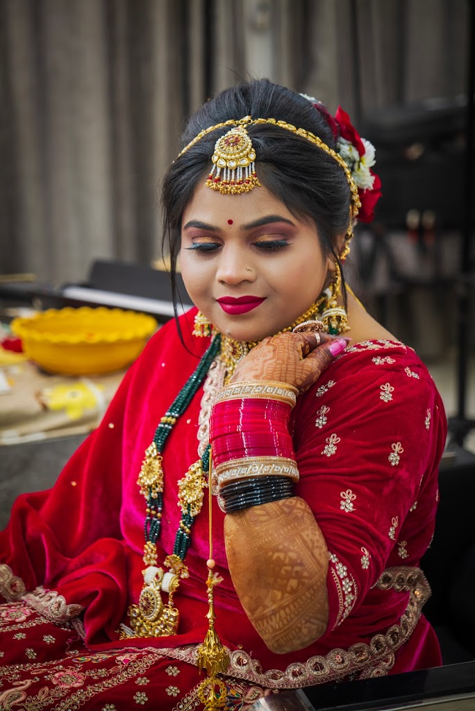 Attraction Beauty Parlour