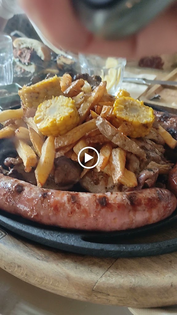Restaurante THE LOCAL — Videos