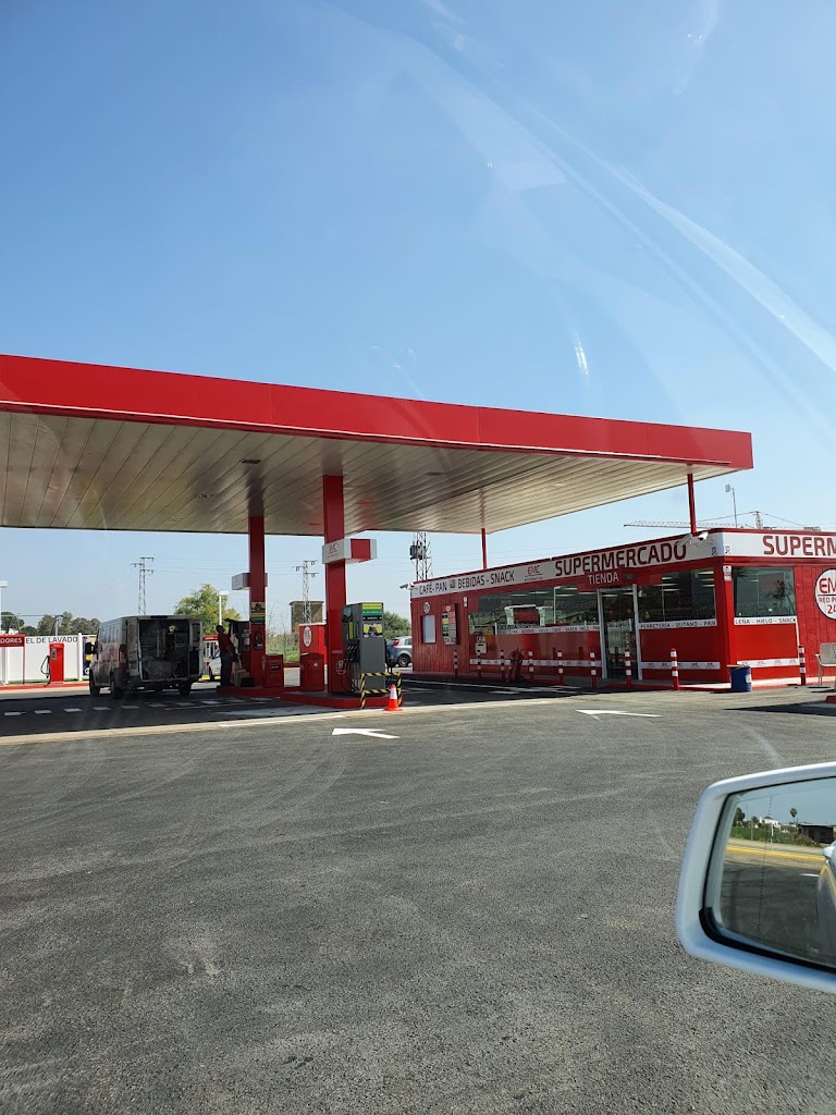 Q8 Gasolinera La Rinconada — Surtidor de combustible